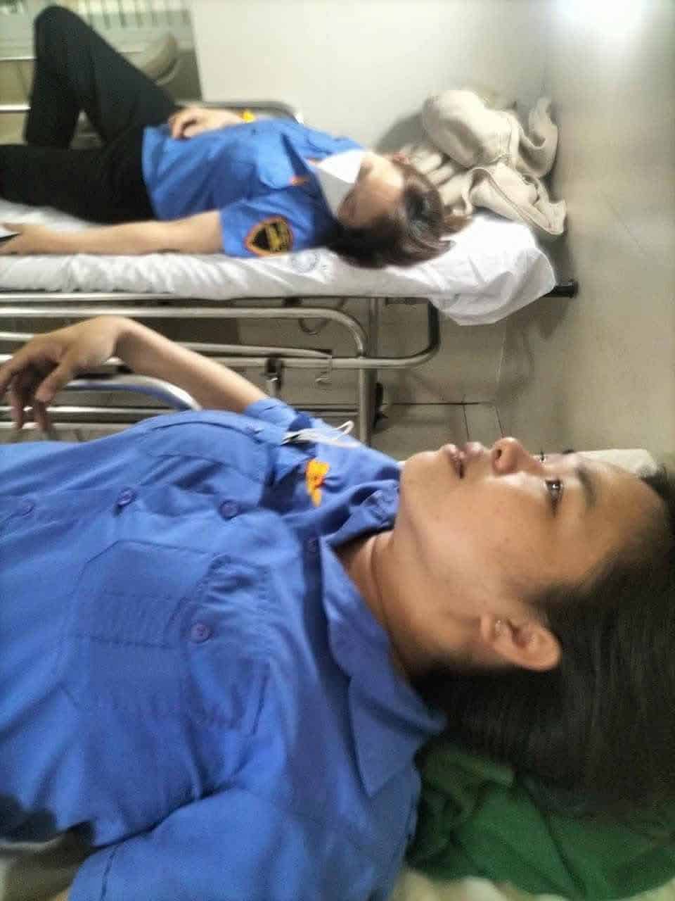 Người phụ nữ hành hung nhân viên gác chắn đang thực hiện nhiệm vụ